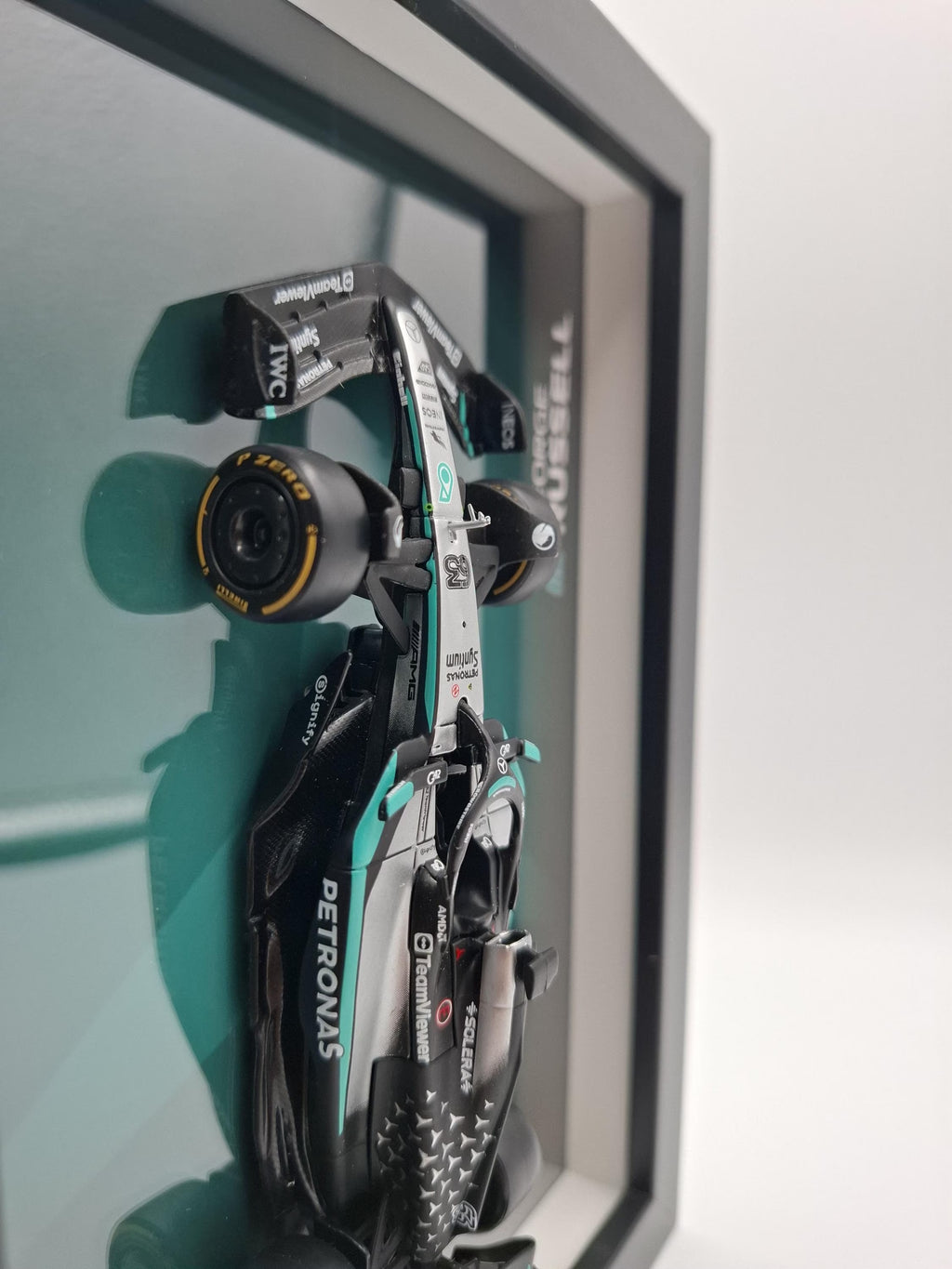 George Russell o Kimi Antonelli  - Mercedes